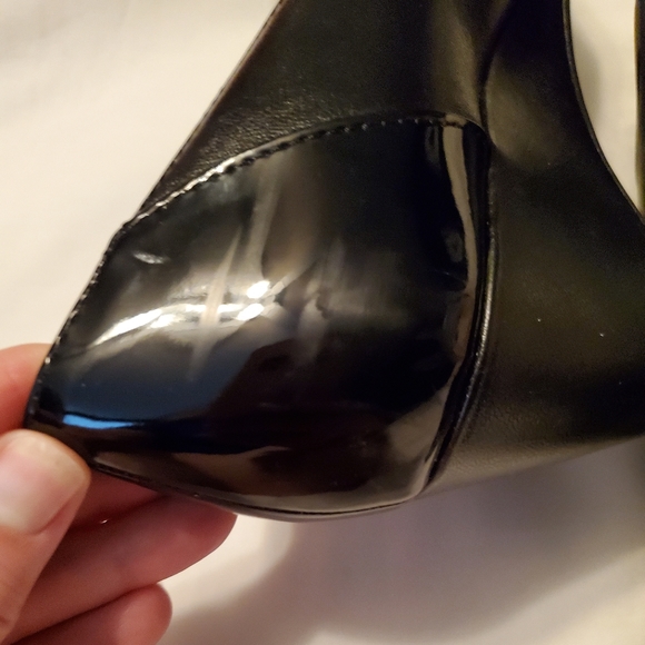 EC 9M Black Wedge Heels - Picture 3 of 8